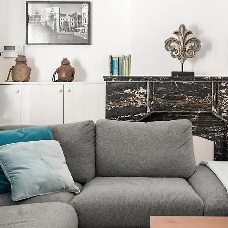 Family Townhouse In The Centre Ghent