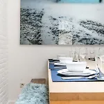 Family Townhouse In The Centre Tatil Evi