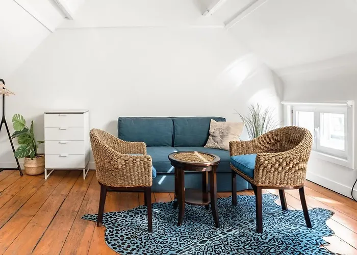 Family Townhouse In The Centre *