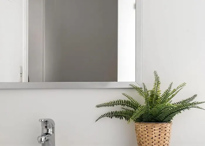 Дом отдыха Family Townhouse In The Centre