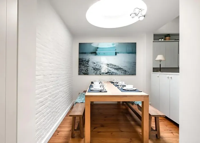 Дом отдыха Family Townhouse In The Centre Гент